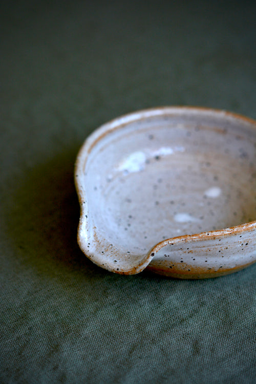 Deep Utensil Rest